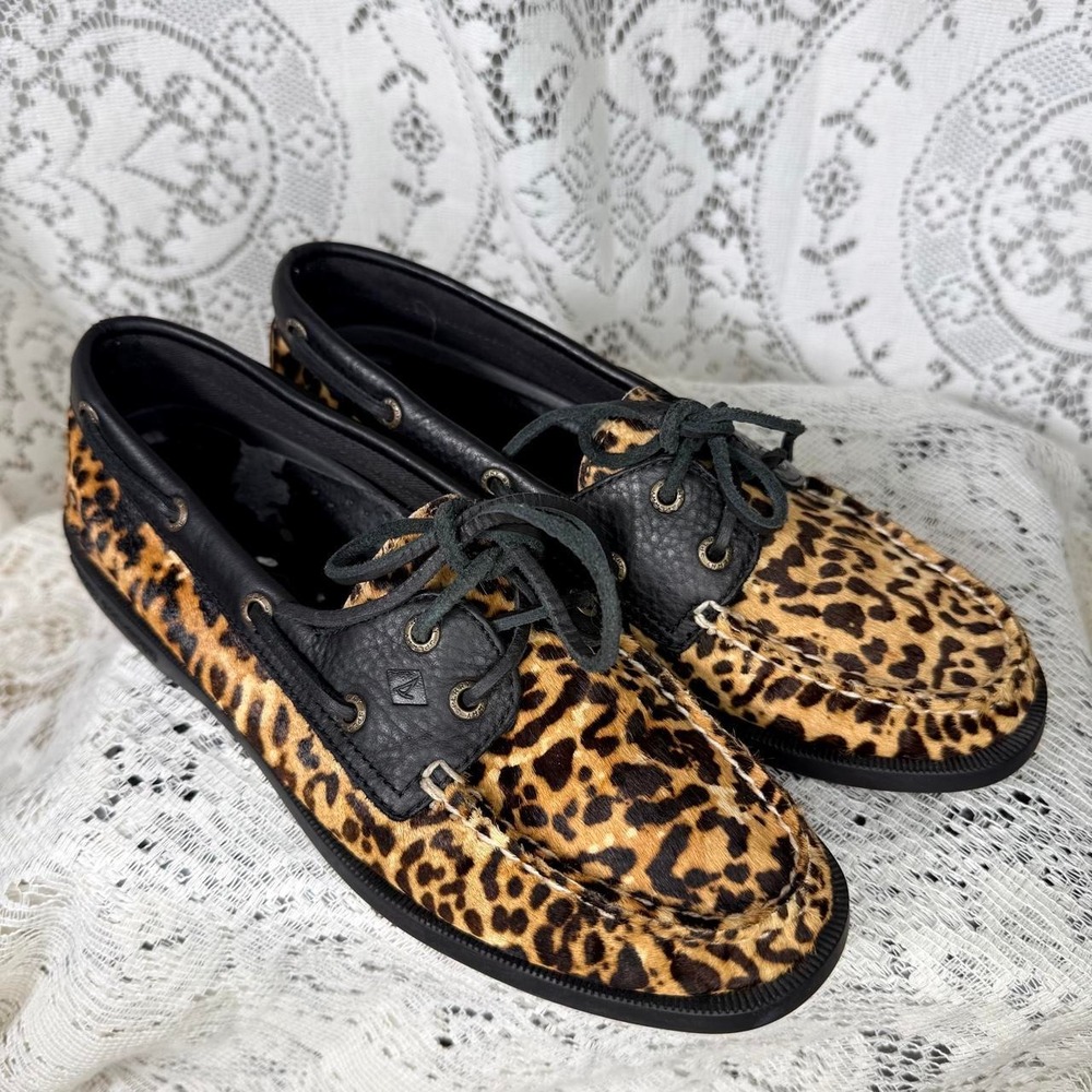 Sperry Leopard Calf Hair Boat Shoes – Women's 7